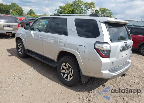 2017 Toyota 4Runner Trd Off Road Premium из США, поврежденный, VIN JTEBU5JR5H5451815